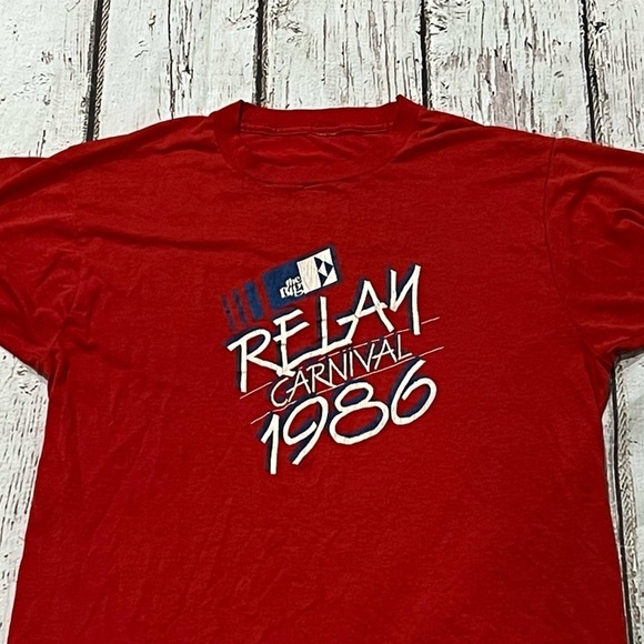 Vintage 1980s Relay Carnival 1986 Red Running Marathon tshirt - Picture 2 of 7